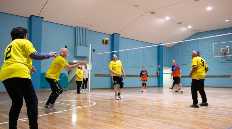 Newcom: una propuesta deportiva para personas mayores que invita a moverse