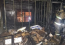 Un importante incendio destruyó por completo una conocida distribuidora de Guaymallén Un importante incendio destruyó por completo una conocida distribuidora de Guaymallén