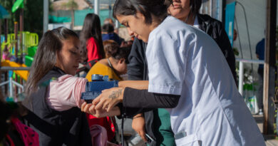 Salud comunitaria en territorio: operativos integrales recorren barrios de la capital