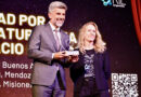 Ulpiano Suarez recibió tres distinciones nacionales por la gestión impulsada en ambiente, emprendedurismo y eficiencia estatal