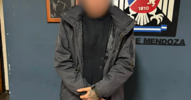 La Policía de Mendoza esclareció hechos delictivos en Godoy Cruz y Ciudad tras patrullajes preventivos La Policía de Mendoza esclareció hechos delictivos en Godoy Cruz y Ciudad tras patrullajes preventivos