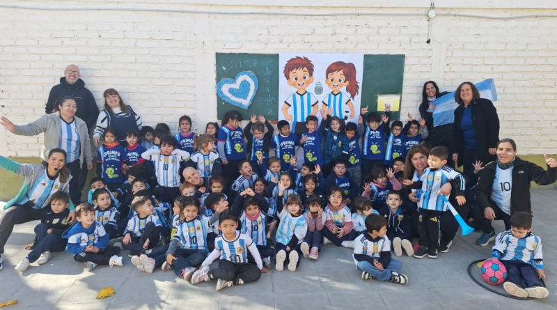 Las escuelas comenzaron con las actividades pedagógicas vinculadas al Mundial Las escuelas comenzaron con las actividades pedagógicas vinculadas al Mundial