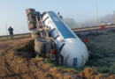 Volcó un camión cargado de gas butano en Roque Pérez: hay corte total por protocolo Volcó un camión cargado de gas butano en Roque Pérez: hay corte total por protocolo