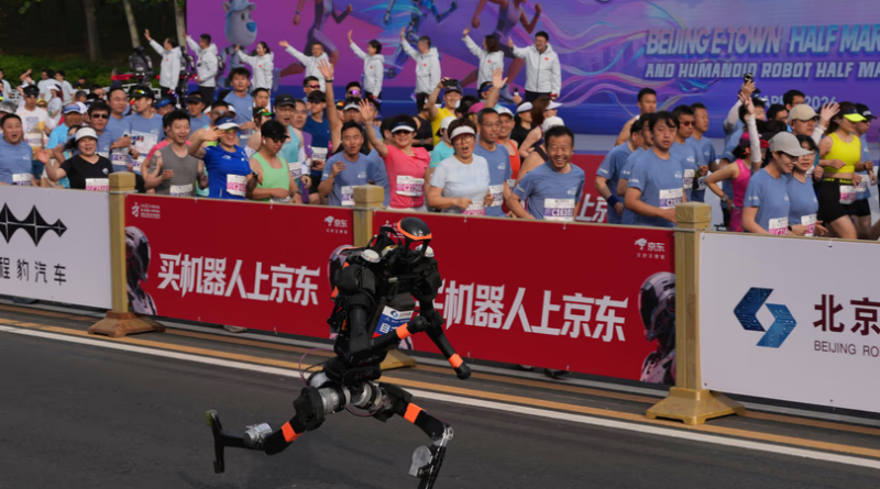 Un robot chino batió el récord mundial de los 100 metros en apenas 9,32 segundos Un robot chino batió el récord mundial de los 100 metros en apenas 9,32 segundos