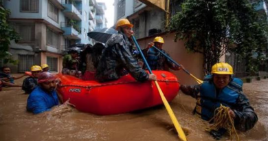 Inundaciones en frontera entre Nepal y China: al menos 160 muertos y cientos de turistas desaparecidos Inundaciones en frontera entre Nepal y China: al menos 160 muertos y cientos de turistas desaparecidos