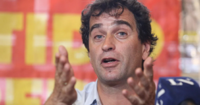 Dirigente de la izquierda denunció a Milei por su discurso en la ORT: “Macartismo” y “ataque a periodistas” Dirigente de la izquierda denunció a Milei por su discurso en la ORT: “Macartismo” y “ataque a periodistas”