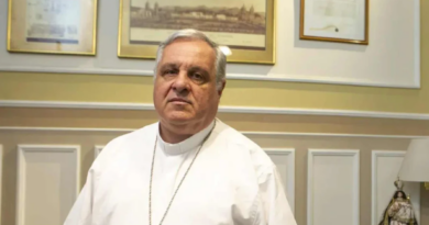 El titular de la Episcopal se reunió con Karina Milei y definieron las sedes de las actividades del Papa León XIV