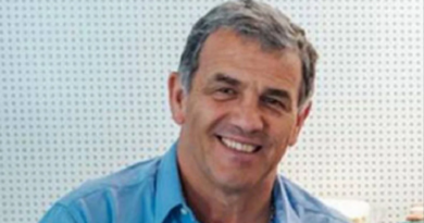 Diógenes de Urquiza renunció a Deportes con duras críticas a la interna del Gobierno Diógenes de Urquiza renunció a Deportes con duras críticas a la interna del Gobierno