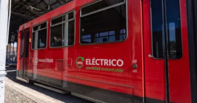 Atención: el servicio del Metrotranvía está detenido en su totalidad Atención: el servicio del Metrotranvía está detenido en su totalidad