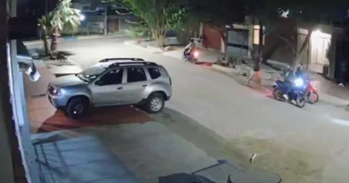 Como si fuese algo habitual: así robó una banda en un conocido barrio de Las Heras Como si fuese algo habitual: así robó una banda en un conocido barrio de Las Heras