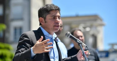 Tras lanzarse como candidato, Kicillof pide construir una “alternativa política amplia” para derrotar a Milei