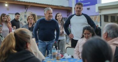 Cornejo recorrió el espacio recuperado en el barrio Paraguay tras la eliminación de un aguantadero Cornejo recorrió el espacio recuperado en el barrio Paraguay tras la eliminación de un aguantadero