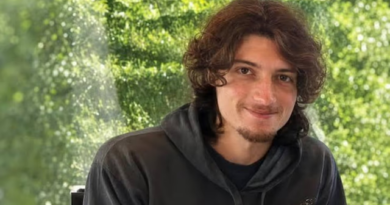 Denuncian que el joven de La Plata entregó su CV para trabajar en un supermercado de Córdoba Denuncian que el joven de La Plata entregó su CV para trabajar en un supermercado de Córdoba