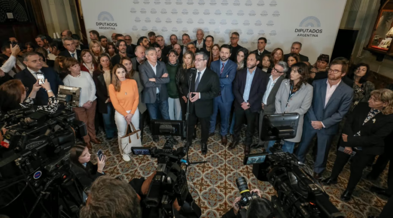 La oposición se aseguró el quórum para la sesión de este miércoles en Diputados y el oficialismo recalcula la estrategia La oposición se aseguró el quórum para la sesión de este miércoles en Diputados y el oficialismo recalcula la estrategia