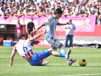 Argentina Sub-19 ganó la medalla de plata en fútbol tras perder por penales ante Paraguay Argentina Sub-19 ganó la medalla de plata en fútbol tras perder por penales ante Paraguay