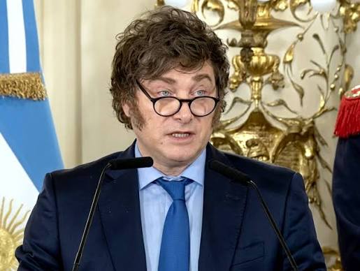 El mensaje de Milei a los inversores franceses previo a su llegada a París: “Son bienvenidos a llenarse los bolsillos en la Argentina” El mensaje de Milei a los inversores franceses previo a su llegada a París: “Son bienvenidos a llenarse los bolsillos en la Argentina”