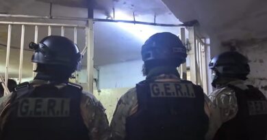 Trasladaron a más del 93% de los presos desde Devoto a Marcos Paz Trasladaron a más del 93% de los presos desde Devoto a Marcos Paz