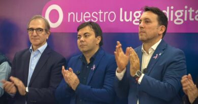 DGE y Las Heras inauguraron un aula de formación digital e IA junto a la empresa Personal DGE y Las Heras inauguraron un aula de formación digital e IA junto a la empresa Personal