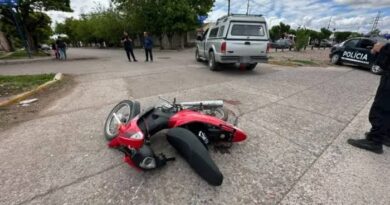 Murió una niña de 8 años que sufrió un accidente entre una moto y una camioneta en Maipú Murió una niña de 8 años que sufrió un accidente entre una moto y una camioneta en Maipú