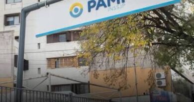 PAMI cerró una de sus oficinas en Capital y concentró la atención en una única sede PAMI cerró una de sus oficinas en Capital y concentró la atención en una única sede