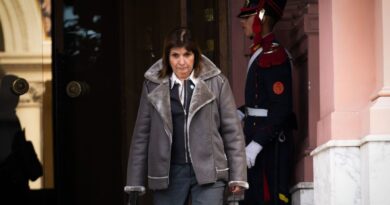 El Gobierno, empantanado en el Senado: sin reforma política y mínimos avances en otros proyectos El Gobierno, empantanado en el Senado: sin reforma política y mínimos avances en otros proyectos